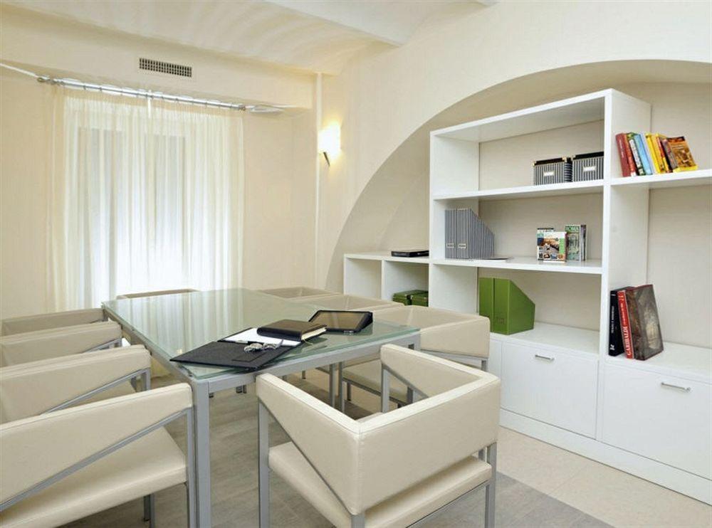 Demetra Hotel Рим Экстерьер фото